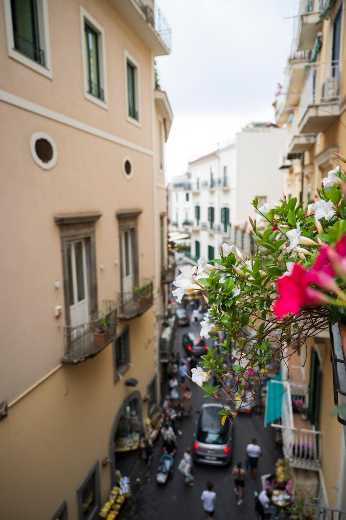 Aparthotel Antica Repubblica In Amalfi Center At 100Mt From The Sea Extérieur photo