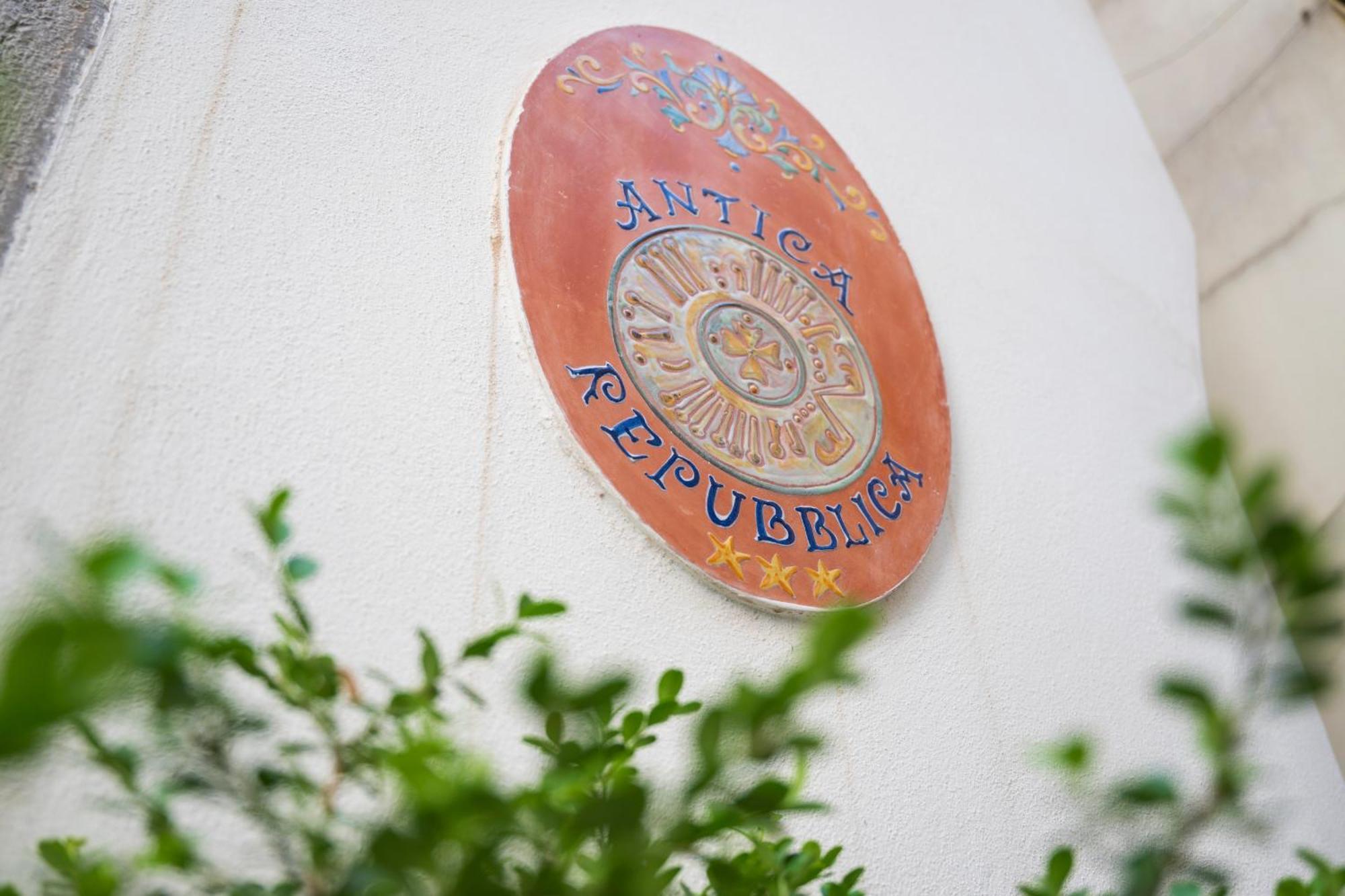 Aparthotel Antica Repubblica In Amalfi Center At 100Mt From The Sea Extérieur photo